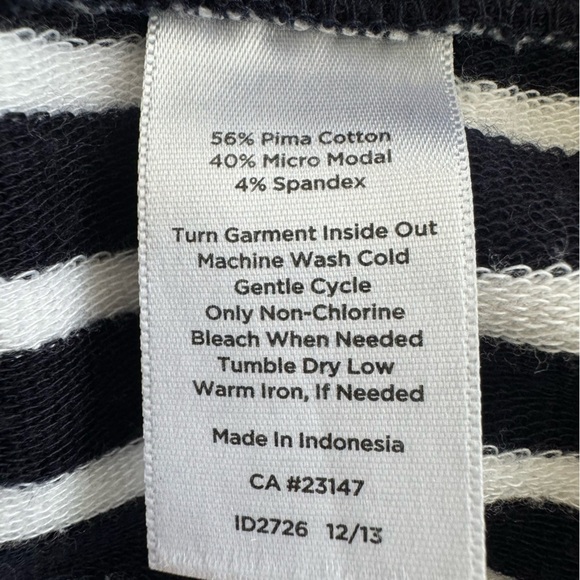 Talbots Striped Jersey Knit Skirt Size Medium Navy Blue White Pull on - Picture 3 of 6